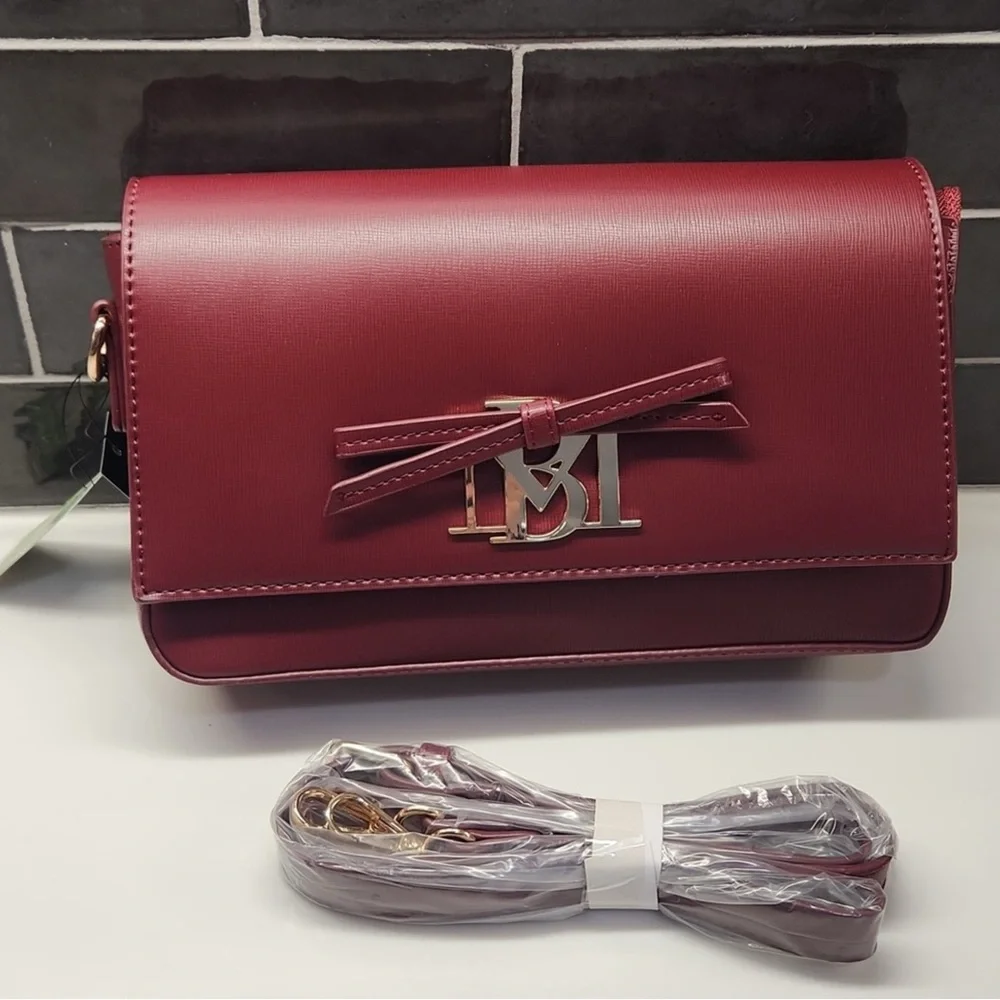 Badgley Mischka Bow Crossbody NWT - Picture 4 of 7